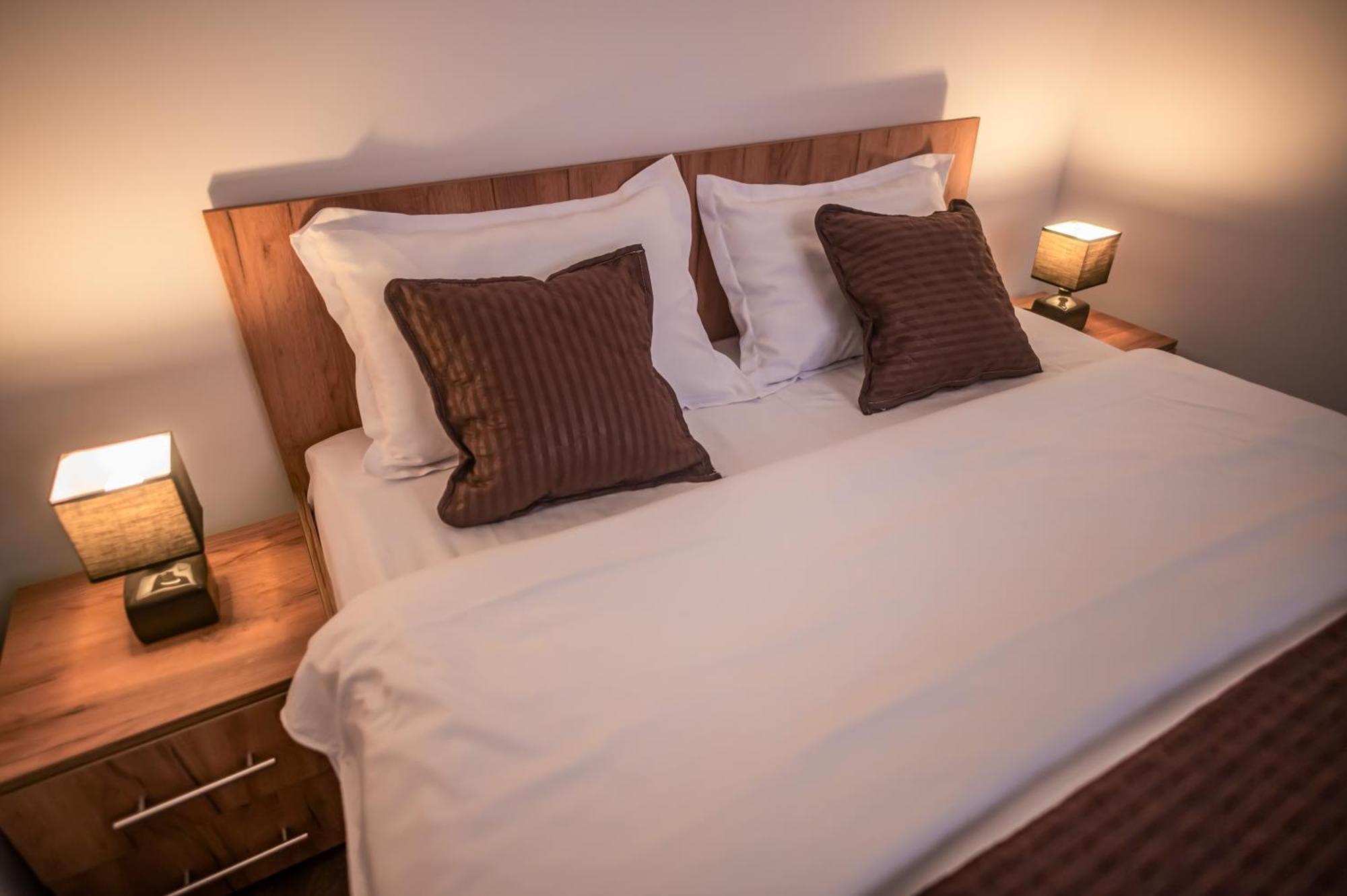 Alpine Bliss Sinaia Hotel Luaran gambar